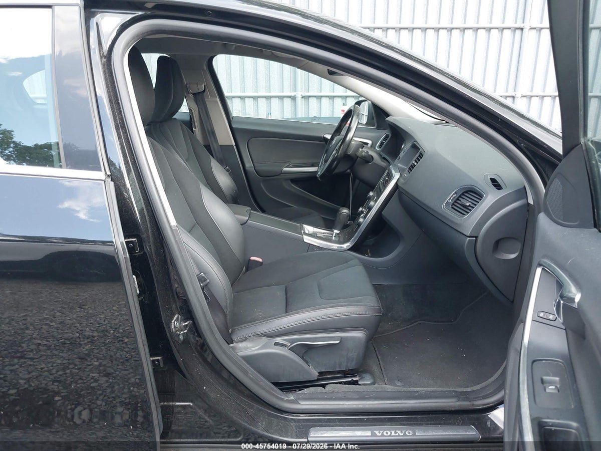 2012 VOLVO S60 T5/T5 W/MOONROOF — снимка 5