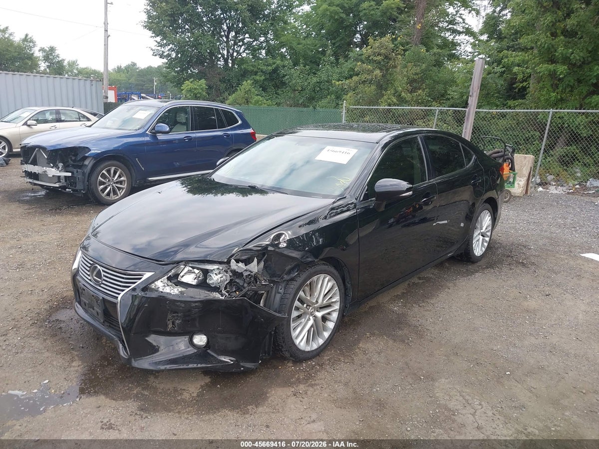 2015 LEXUS ES 350 — снимка 2