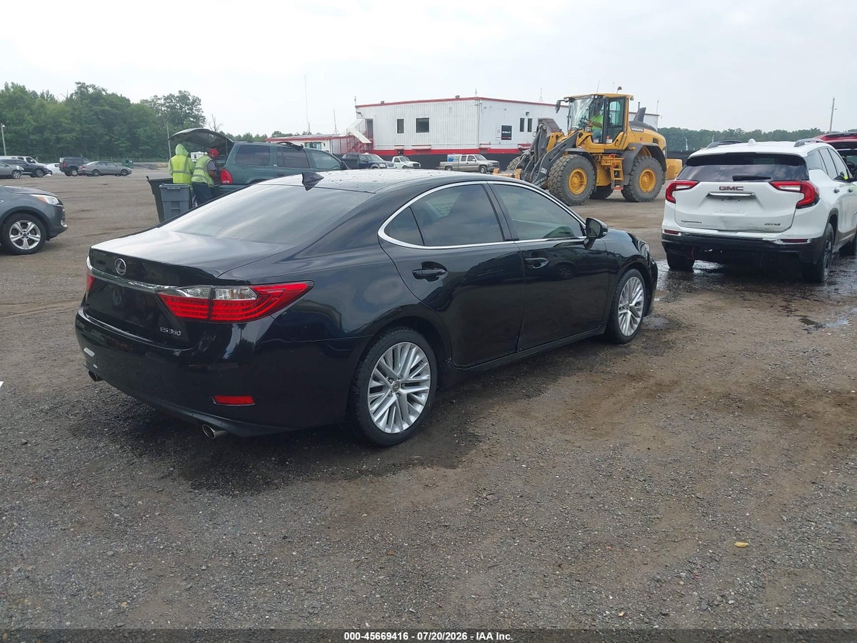 2015 LEXUS ES 350 — снимка 4