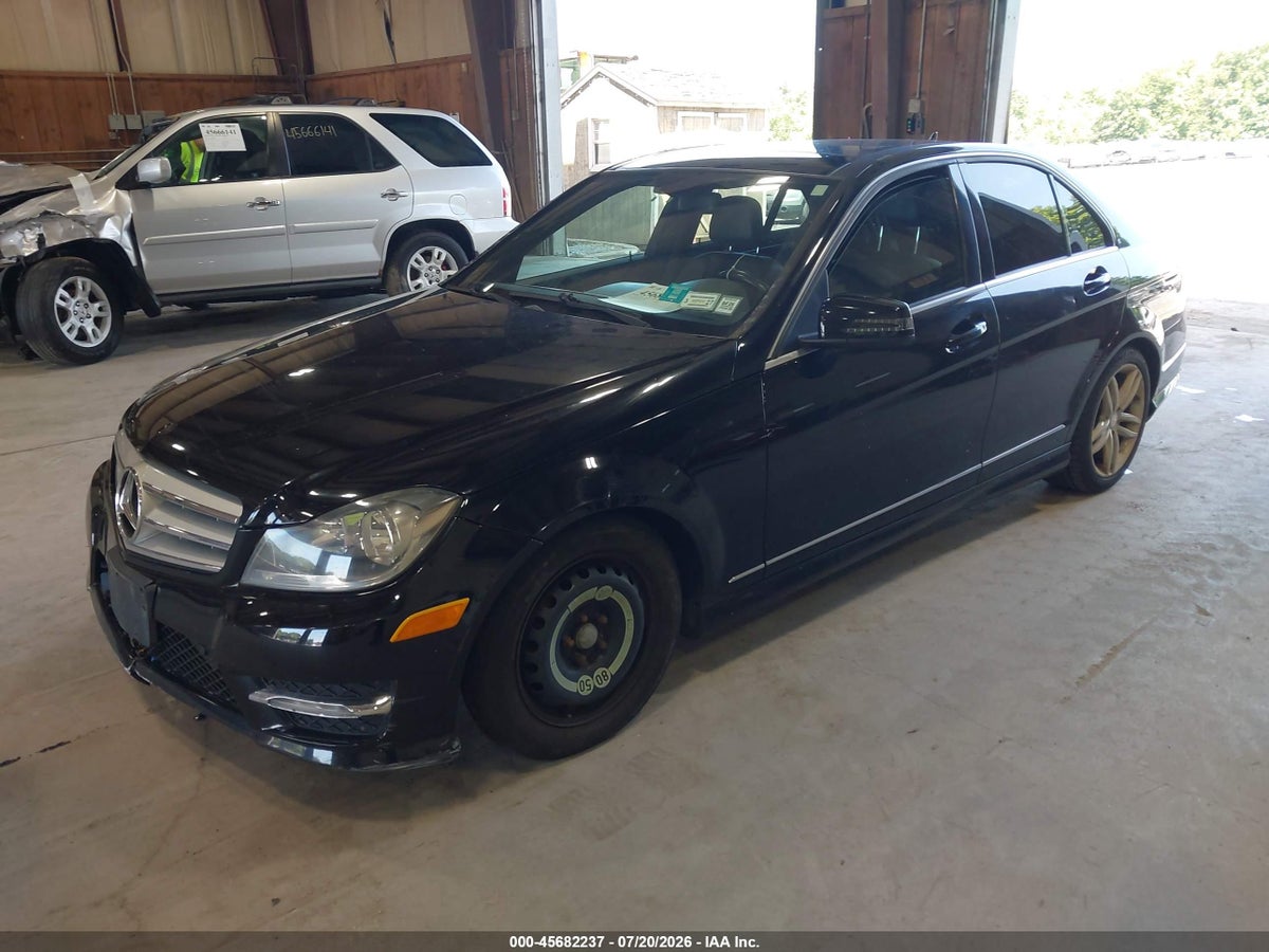 2012 MERCEDES-BENZ C 300 SPORT 4MATIC — снимка 2