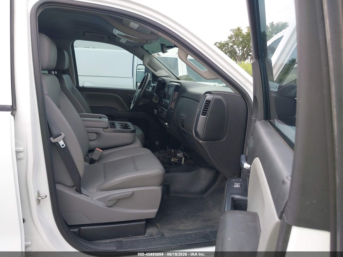 2017 CHEVROLET SILVERADO 3500HD WT — снимка 5