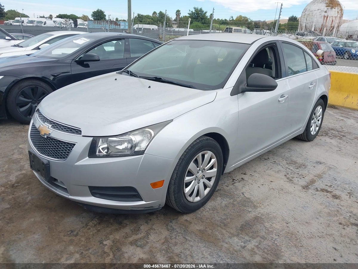 2011 CHEVROLET CRUZE LS — снимка 2