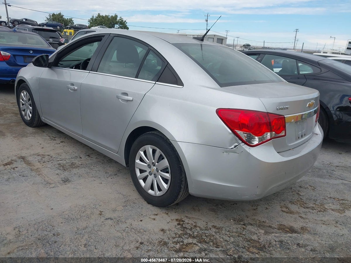2011 CHEVROLET CRUZE LS — снимка 3