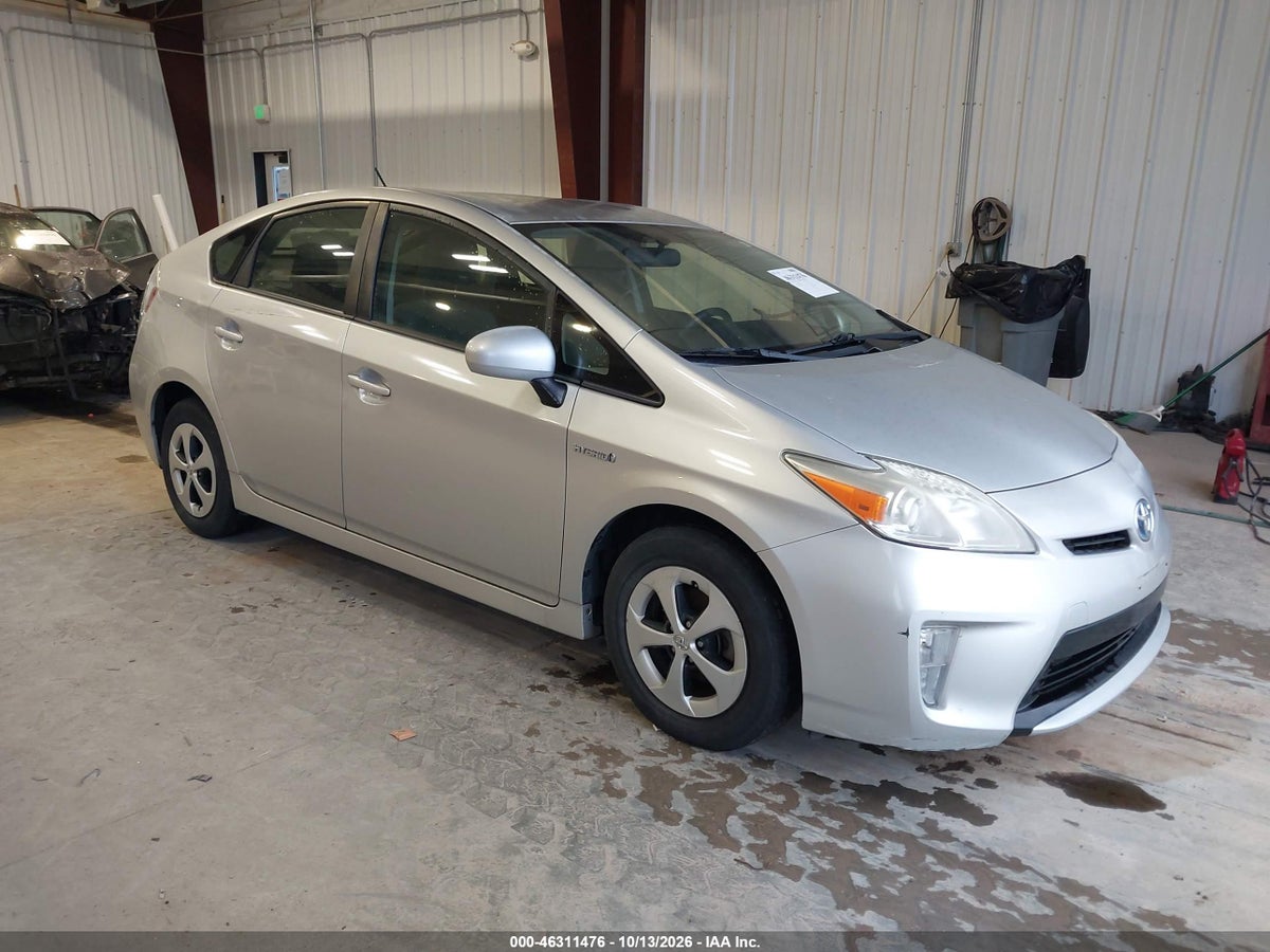 2013 TOYOTA PRIUS TWO