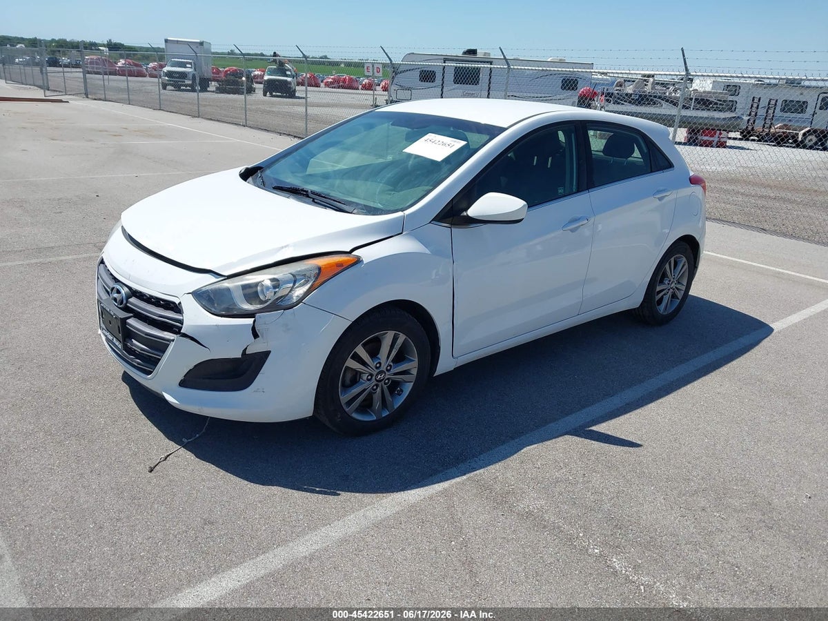2017 HYUNDAI ELANTRA GT — снимка 2