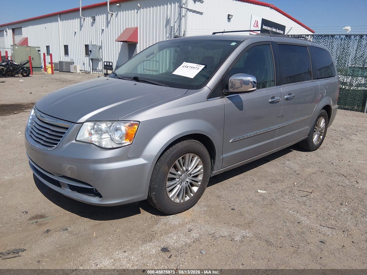 2015 CHRYSLER TOWN & COUNTRY TOURING-L — снимка 2