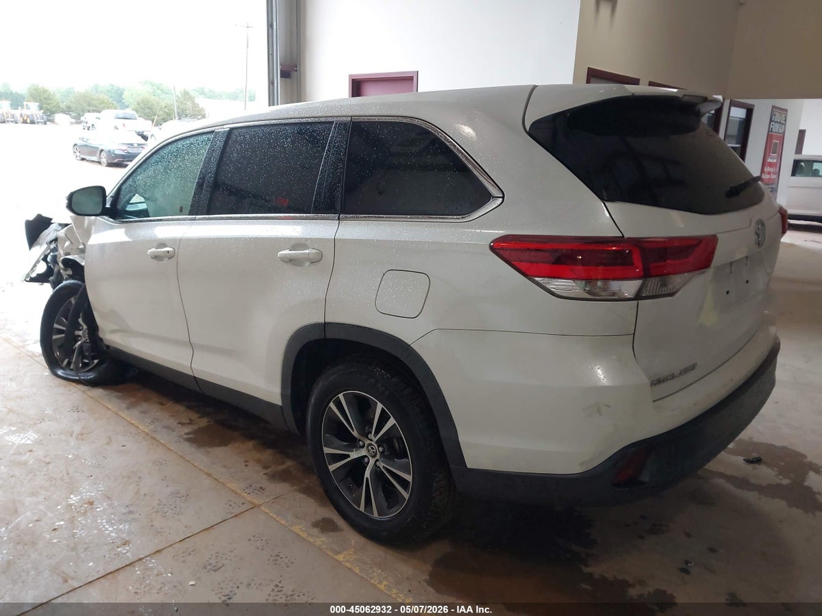 2019 TOYOTA HIGHLANDER LE — снимка 3
