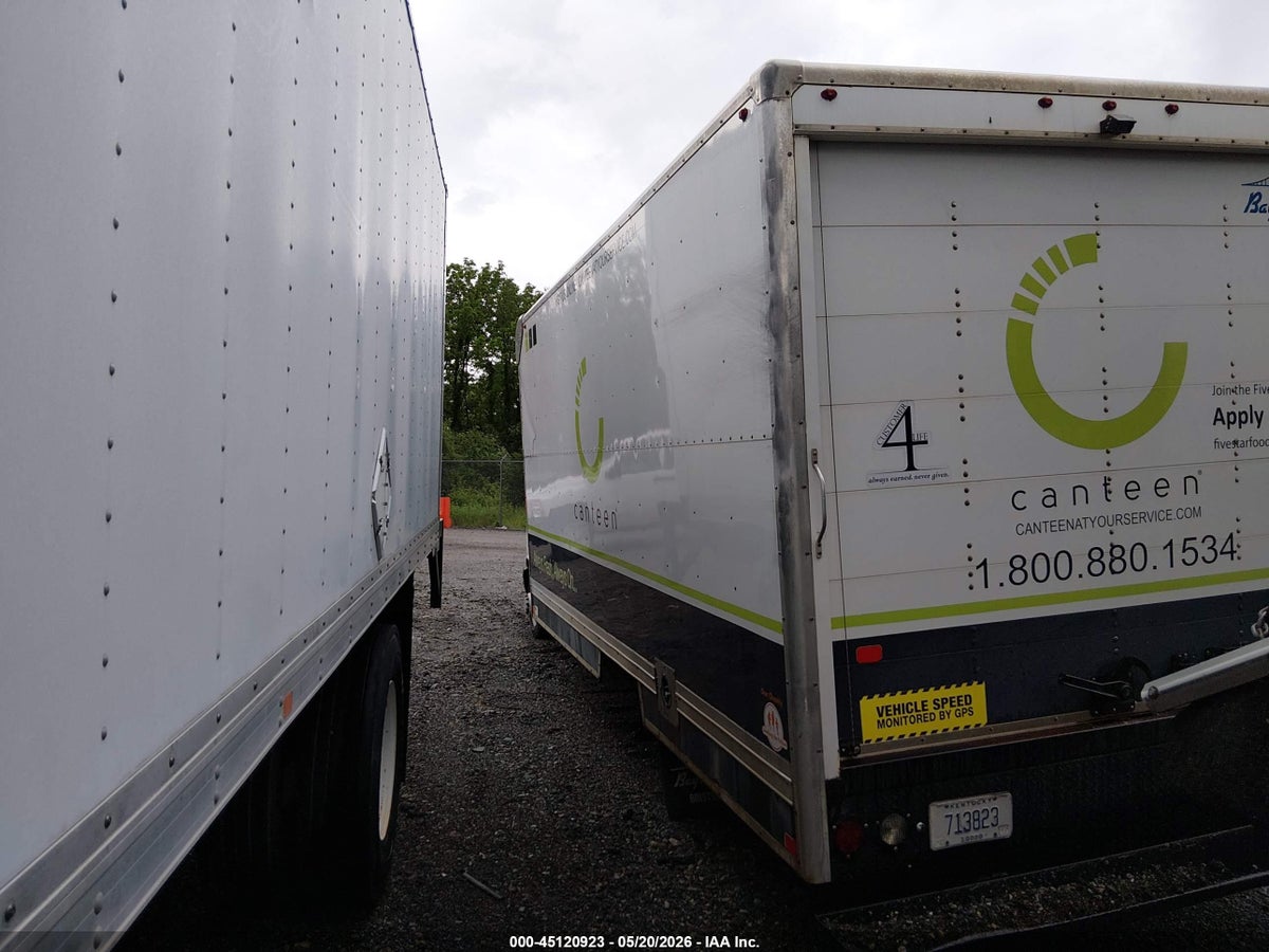 2015 CHEVROLET EXPRESS CUTAWAY 4500 — снимка 3