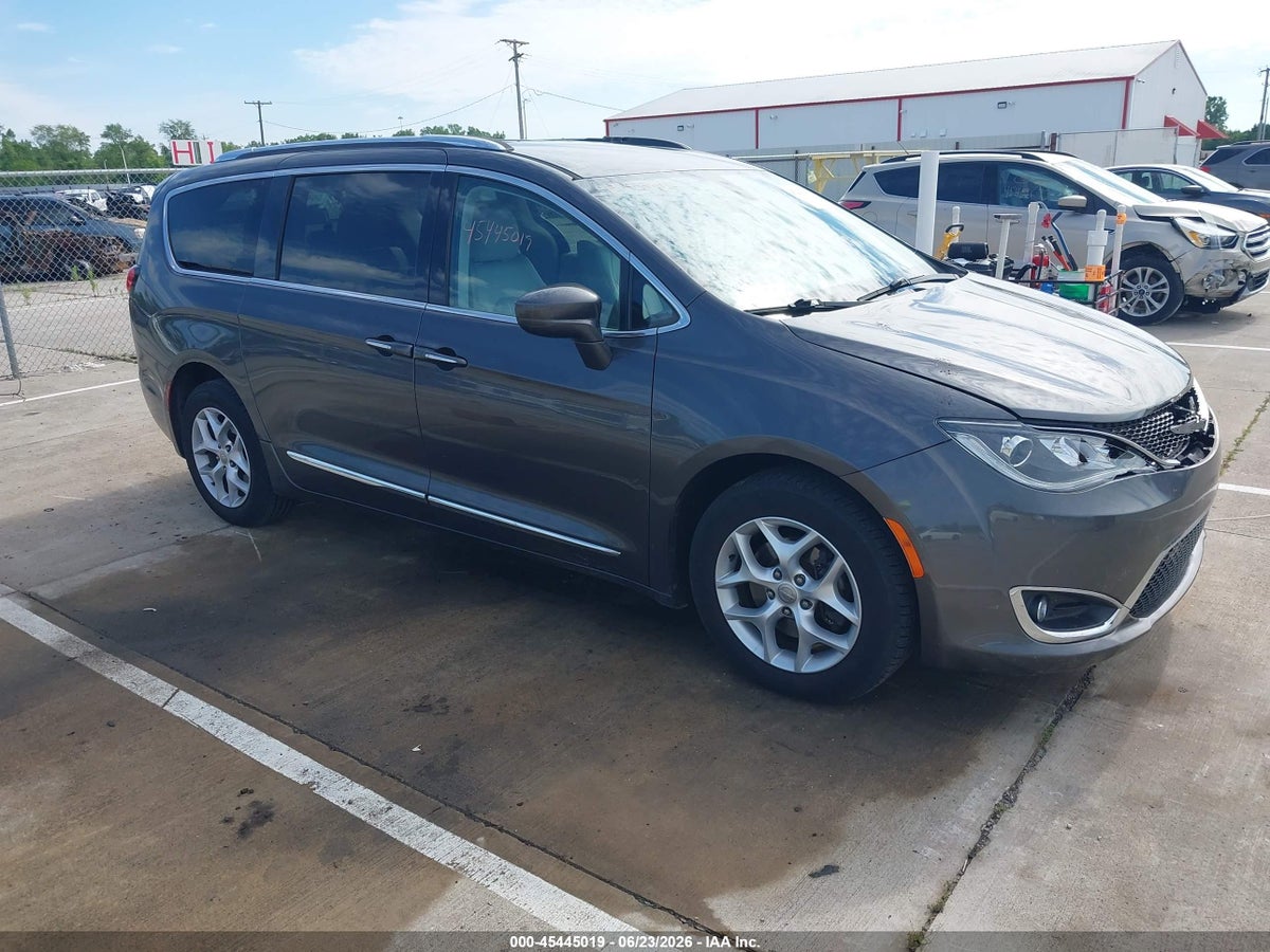 2017 CHRYSLER PACIFICA TOURING-L PLUS