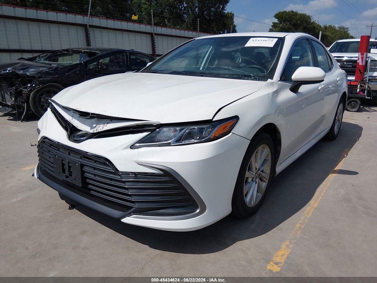 2023 TOYOTA CAMRY LE — снимка 2