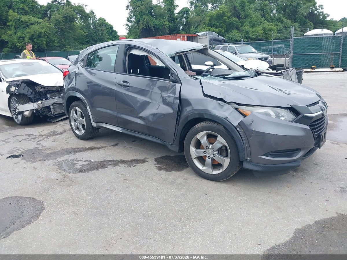 2017 HONDA HR-V LX