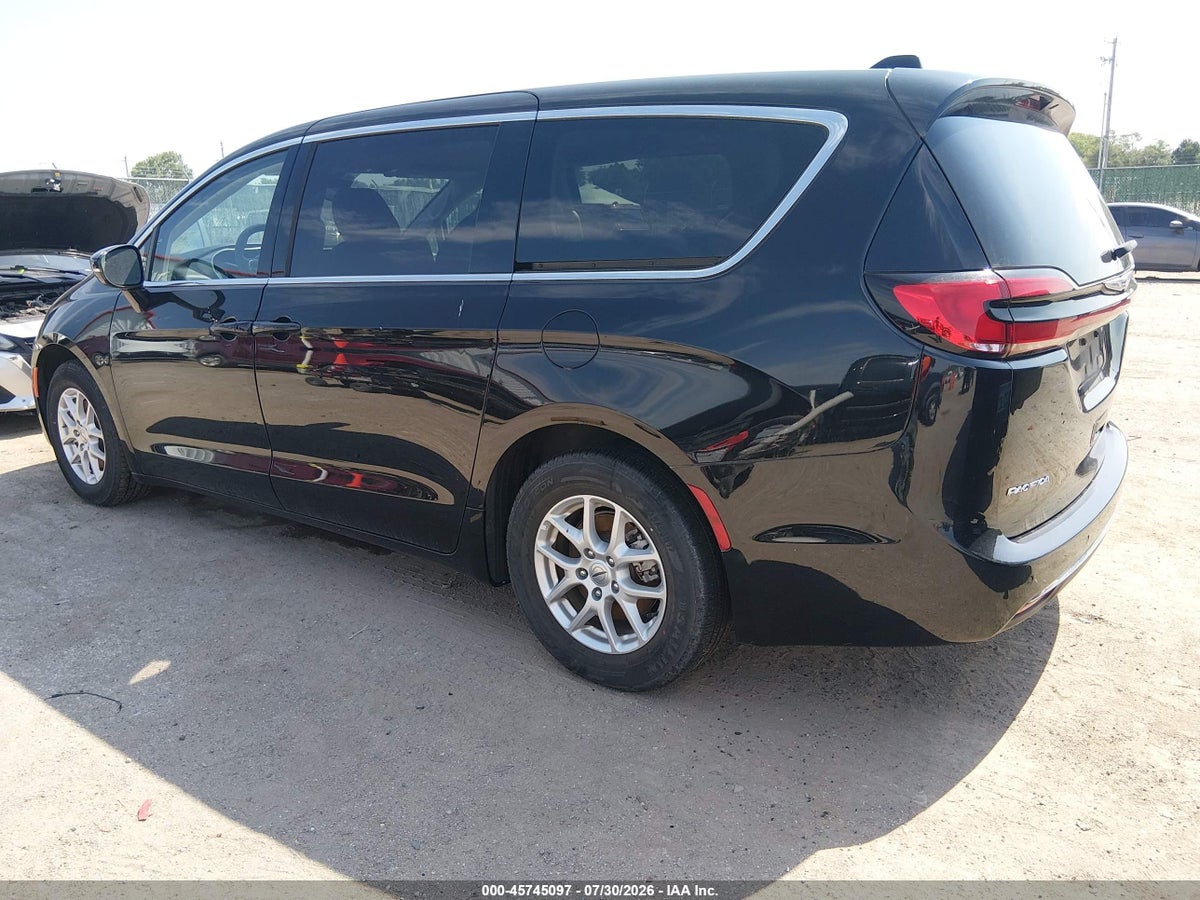 2024 CHRYSLER PACIFICA TOURING L — снимка 3