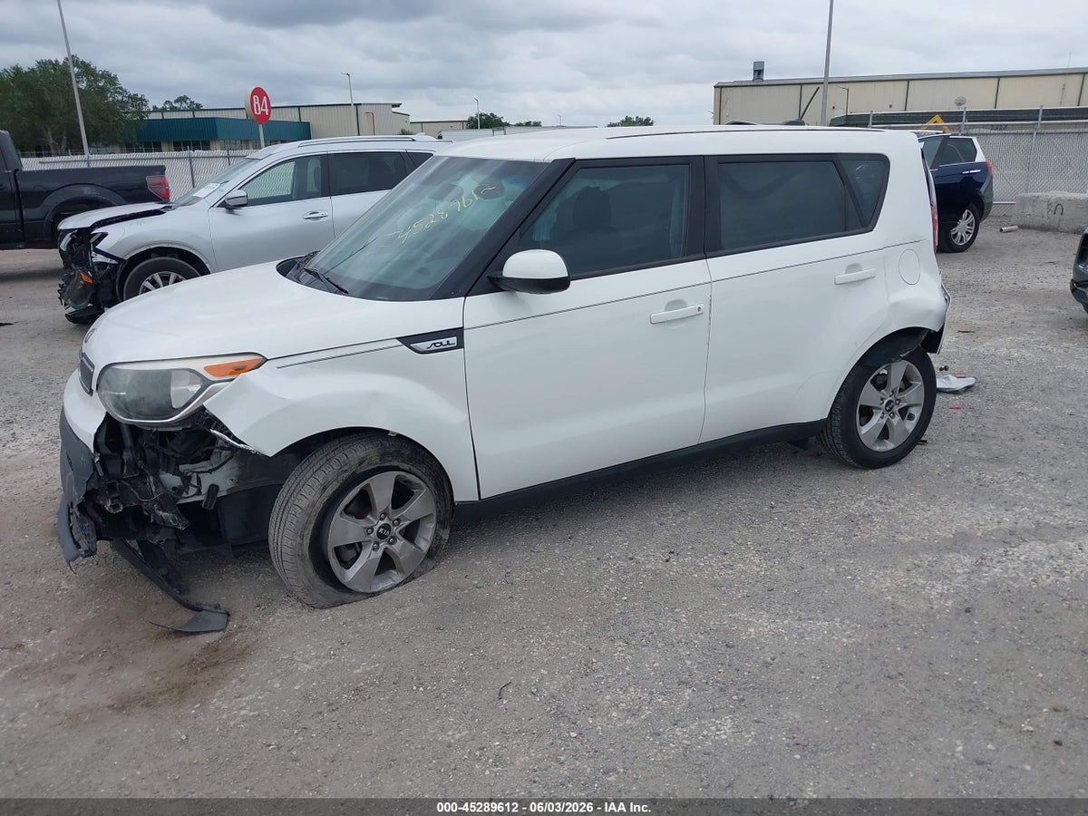 2019 KIA SOUL — снимка 2