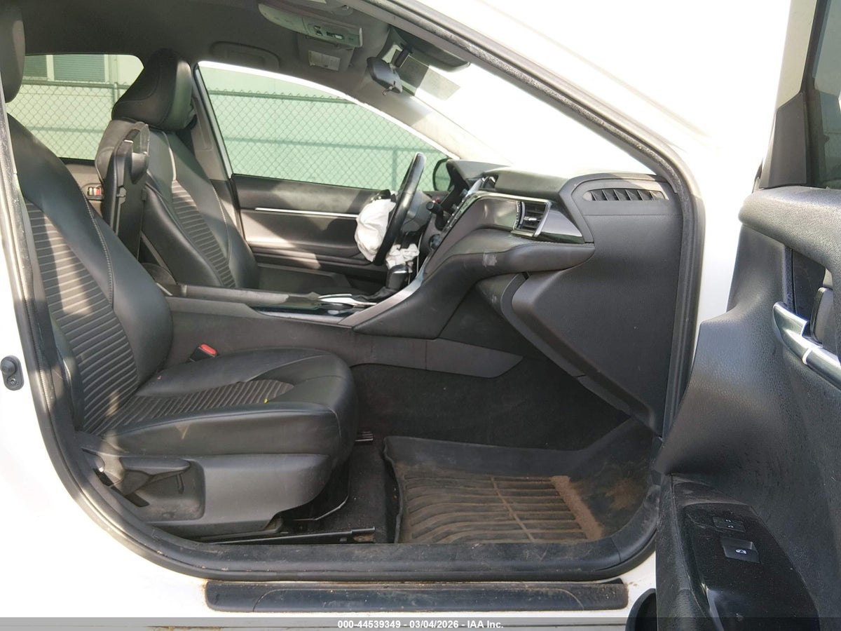 2020 TOYOTA CAMRY SE — снимка 5