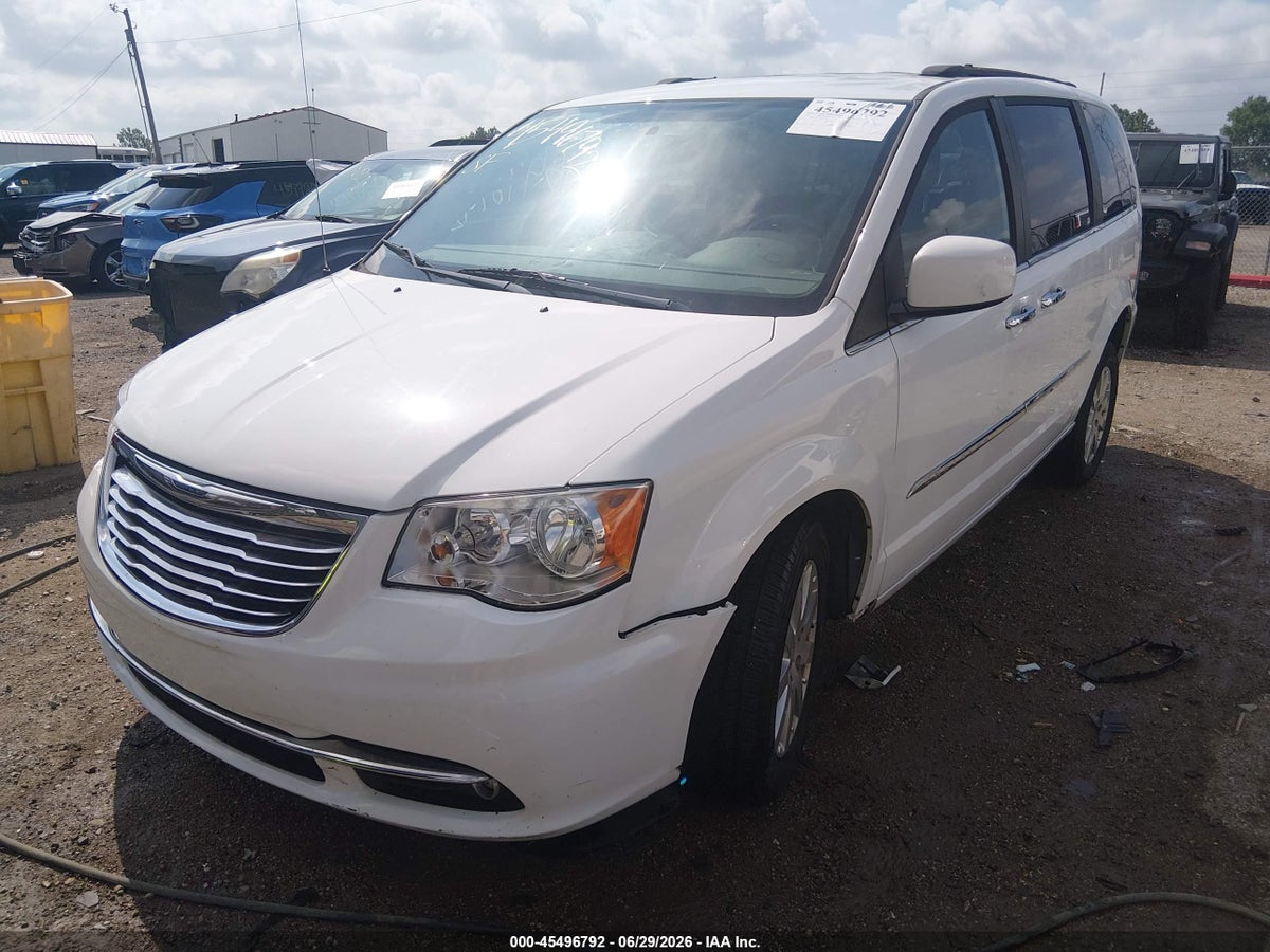 2016 CHRYSLER TOWN & COUNTRY TOURING — снимка 2