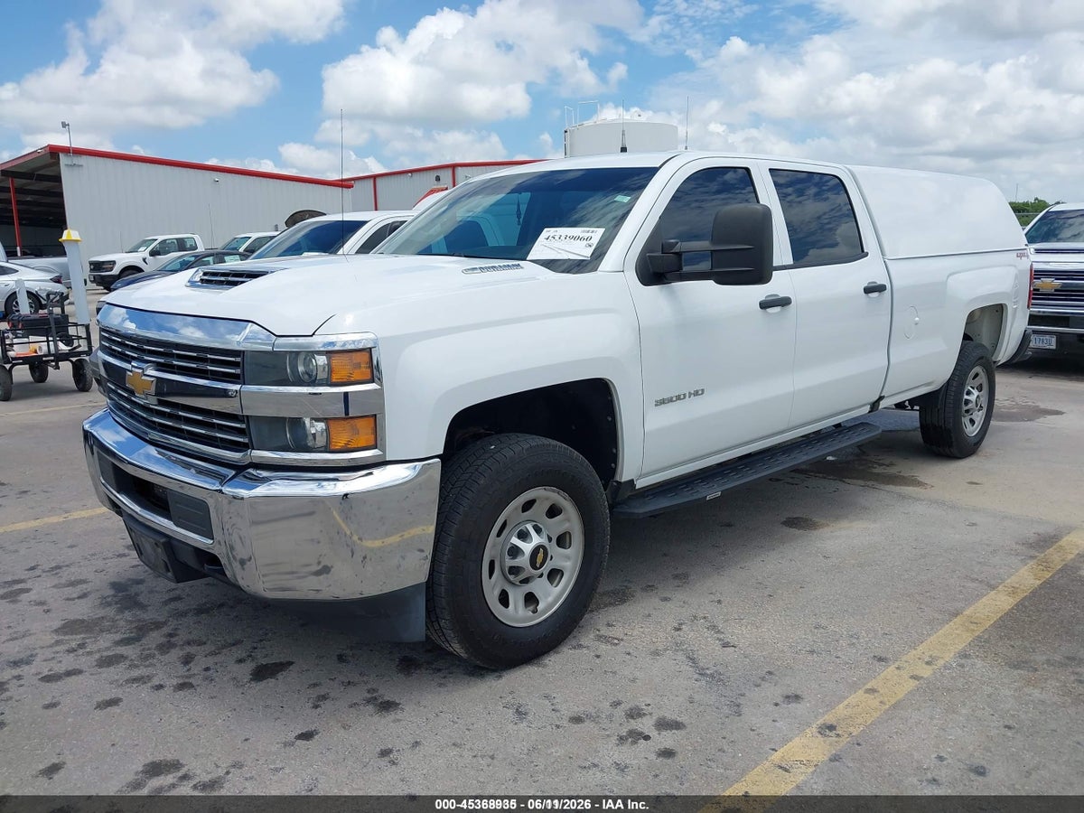 2017 CHEVROLET SILVERADO 3500HD WT — снимка 2
