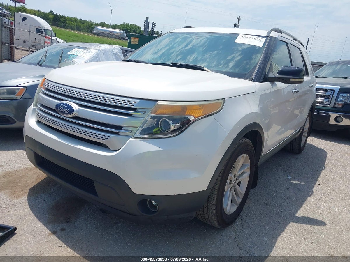 2011 FORD EXPLORER XLT — снимка 2