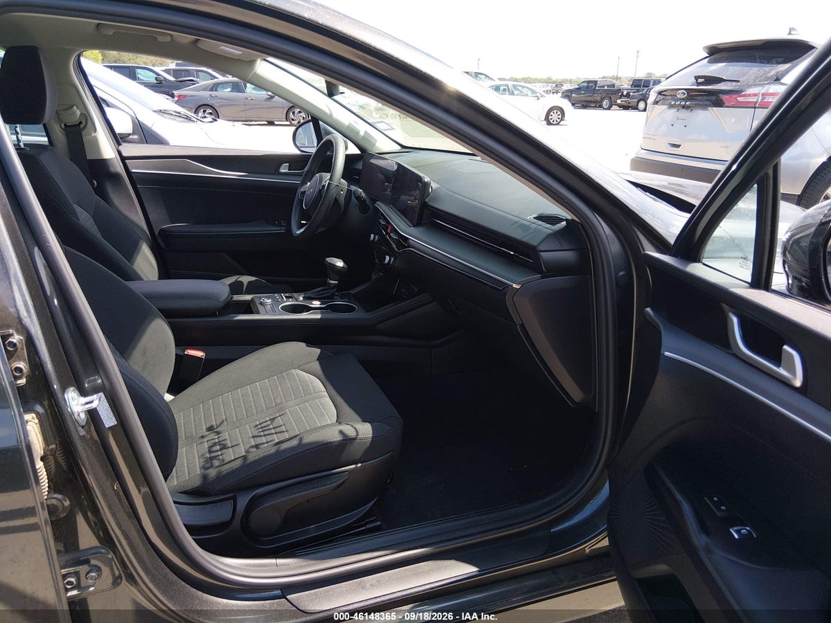 2026 KIA K5 LXS FWD — снимка 5