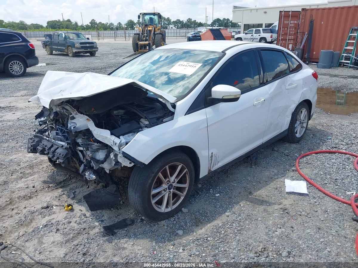 2017 FORD FOCUS SE — снимка 2