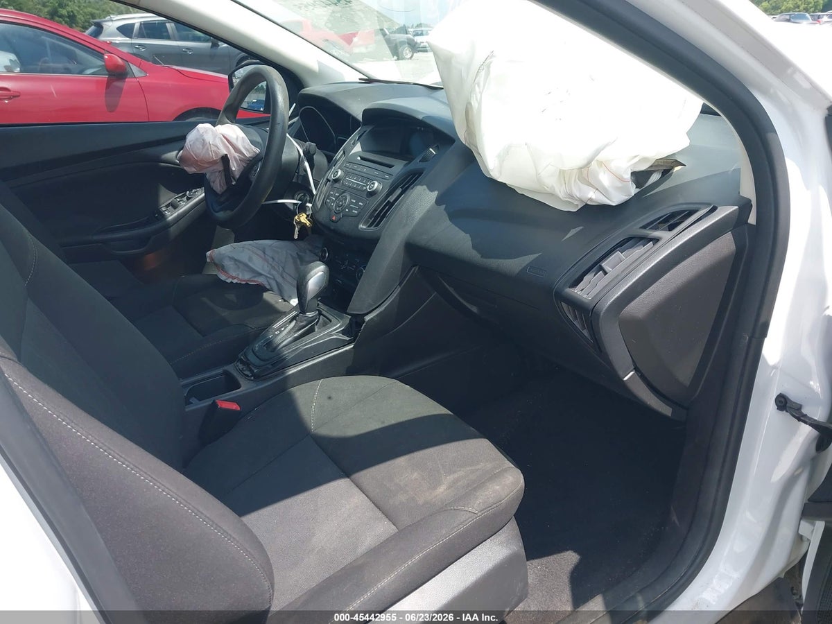 2017 FORD FOCUS SE — снимка 5