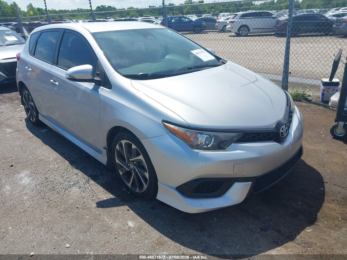 2018 TOYOTA COROLLA IM