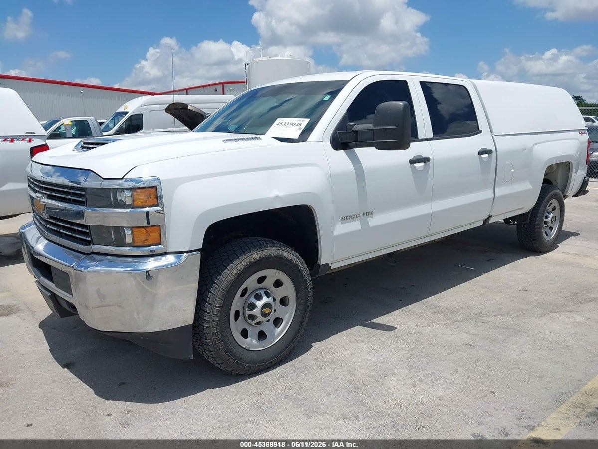 2017 CHEVROLET SILVERADO 3500HD WT — снимка 2
