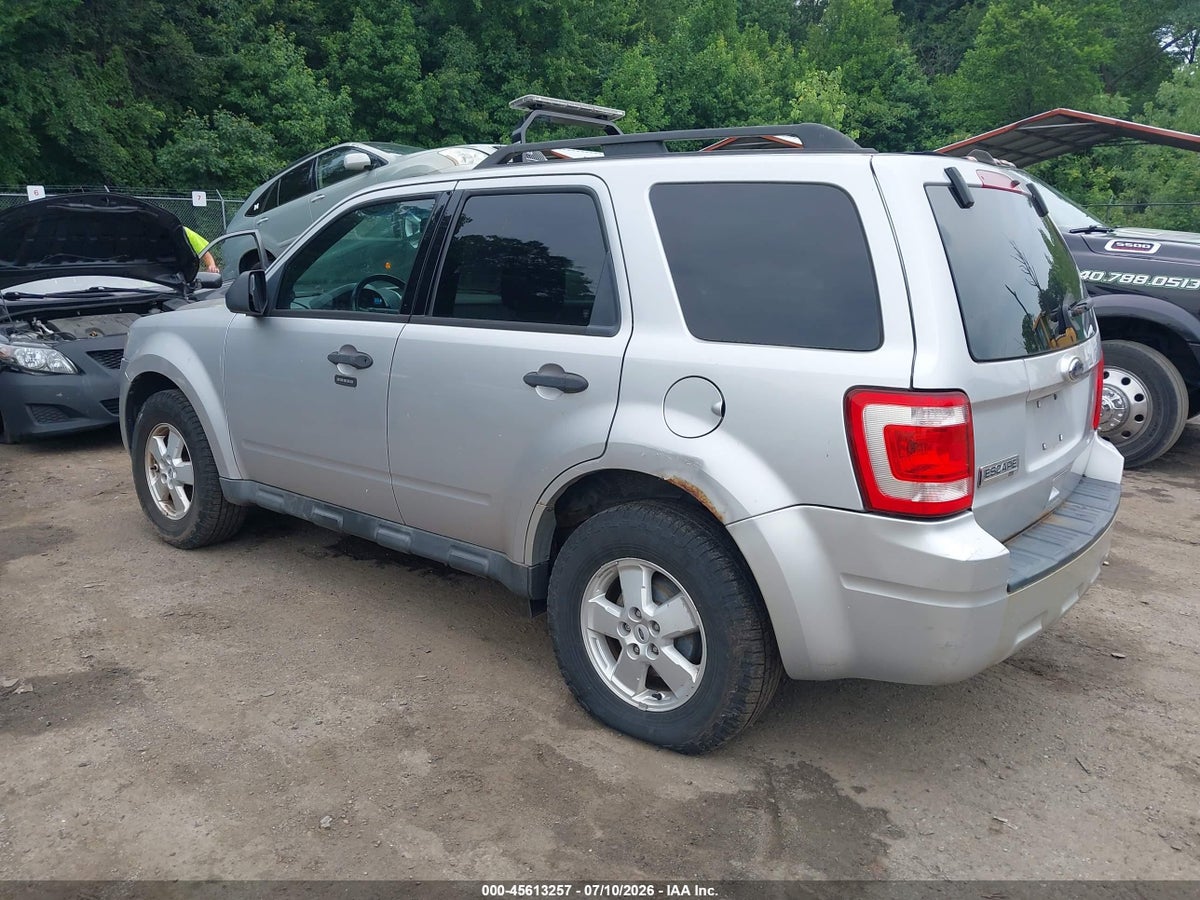 2010 FORD ESCAPE XLT — снимка 3