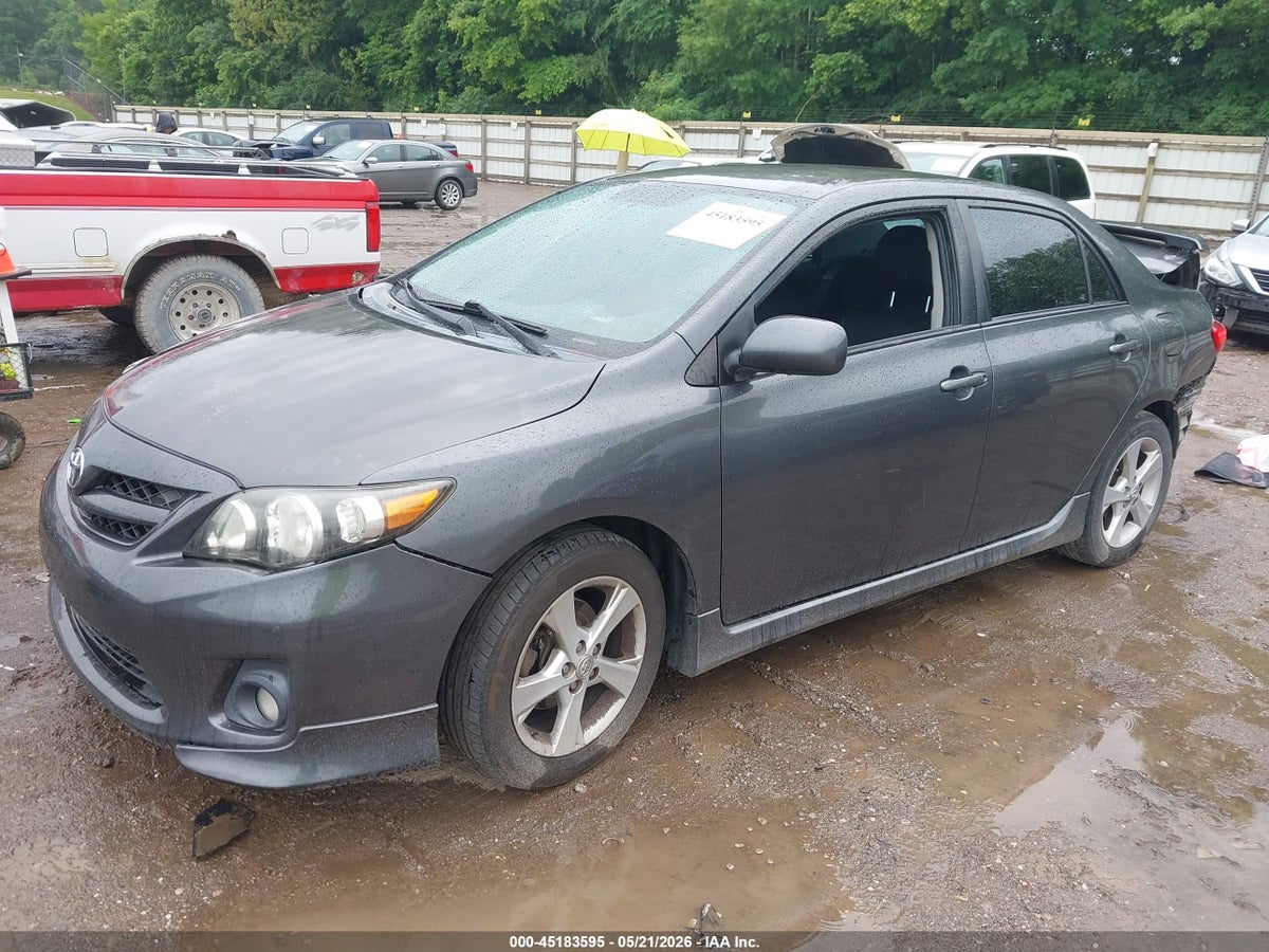 2012 TOYOTA COROLLA S — снимка 2