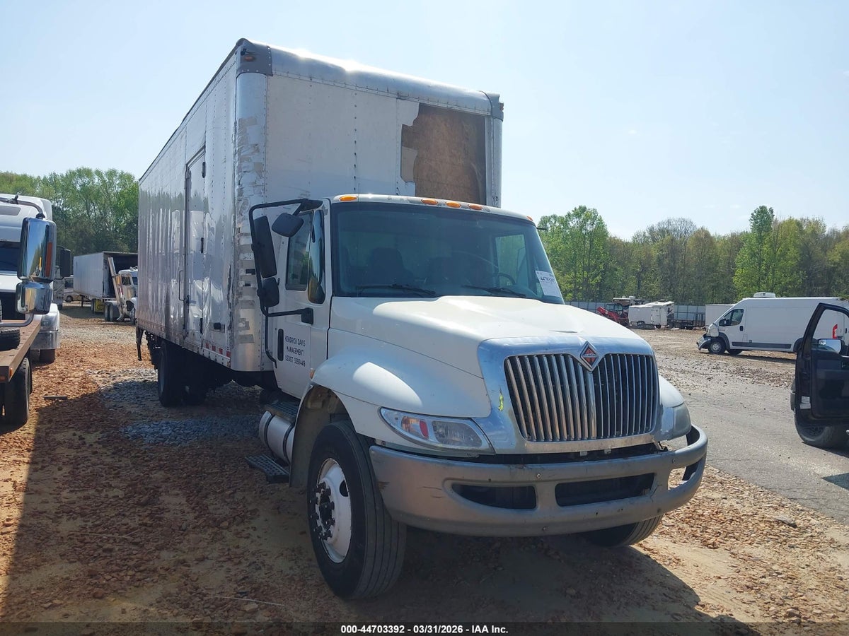 2016 INTERNATIONAL 4000 4300
