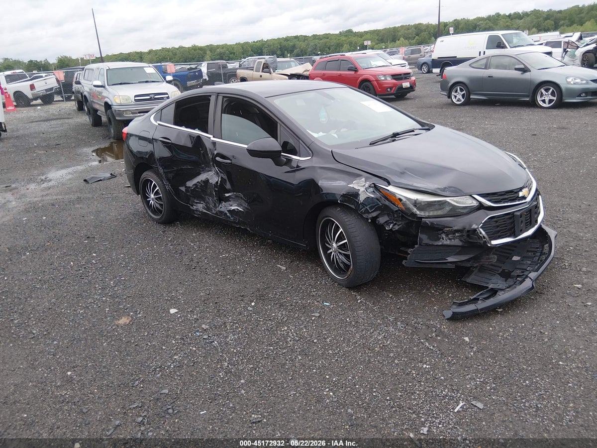 2017 CHEVROLET CRUZE LT AUTO