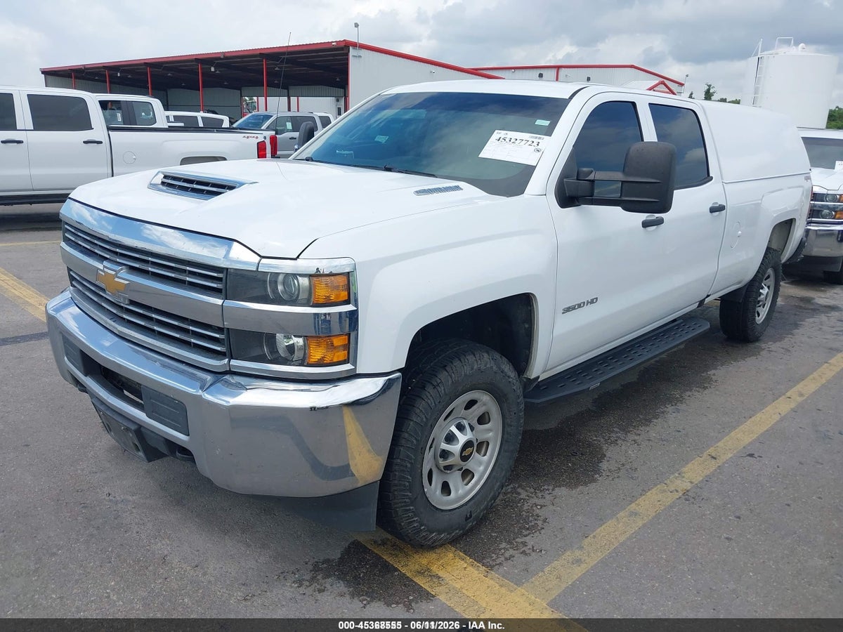 2017 CHEVROLET SILVERADO 3500HD WT — снимка 2