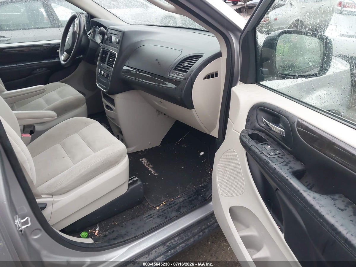 2016 DODGE GRAND CARAVAN AMERICAN VALUE PKG — снимка 5