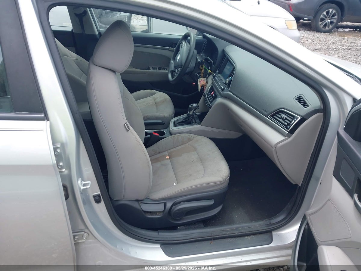 2018 HYUNDAI ELANTRA SE — снимка 5