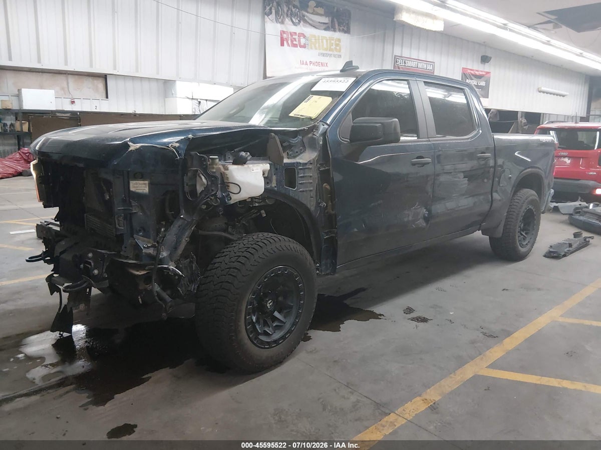 2022 CHEVROLET SILVERADO 1500 4WD SHORT BED CUSTOM — снимка 2