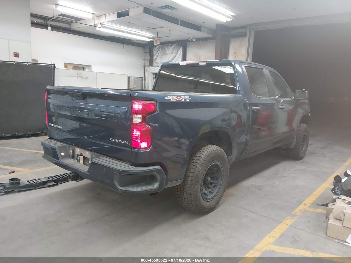 2022 CHEVROLET SILVERADO 1500 4WD SHORT BED CUSTOM — снимка 4