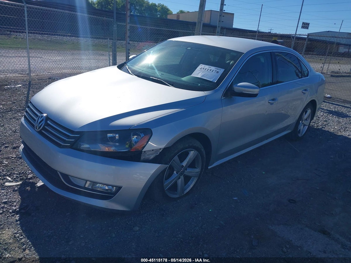 2015 VOLKSWAGEN PASSAT 1.8T LIMITED EDITION — снимка 2