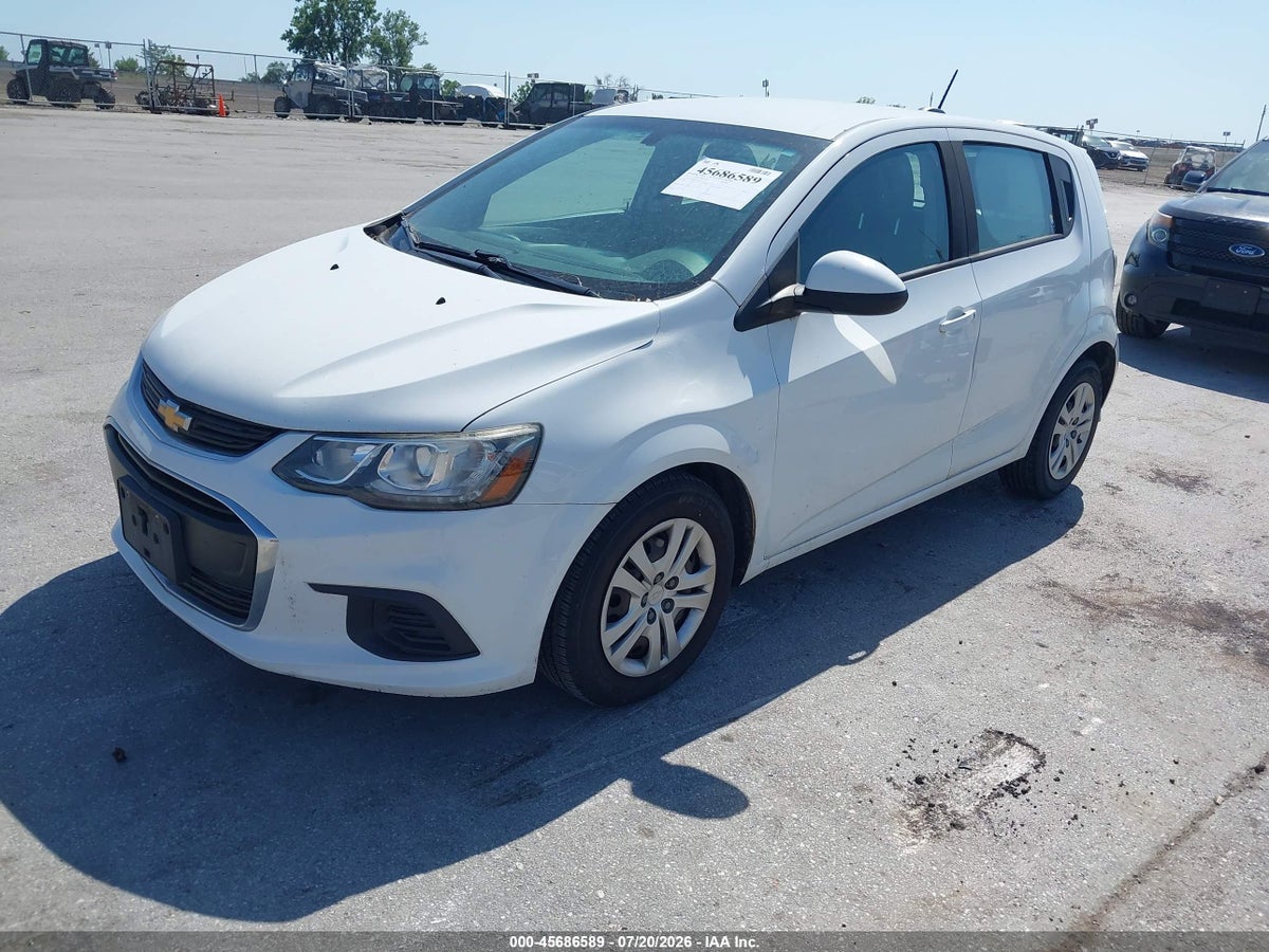 2017 CHEVROLET SONIC LT AUTO — снимка 2