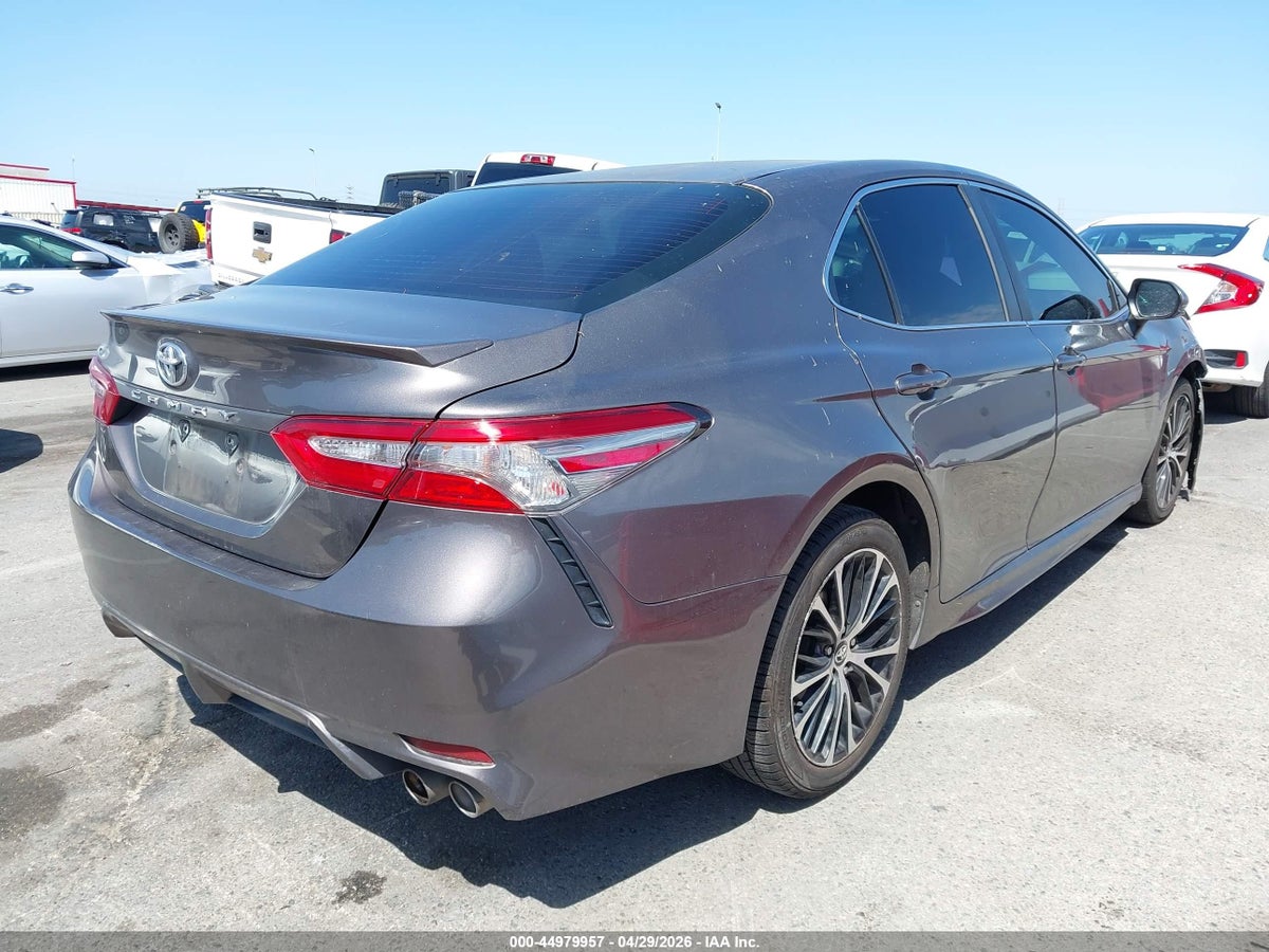 2018 TOYOTA CAMRY SE — снимка 4