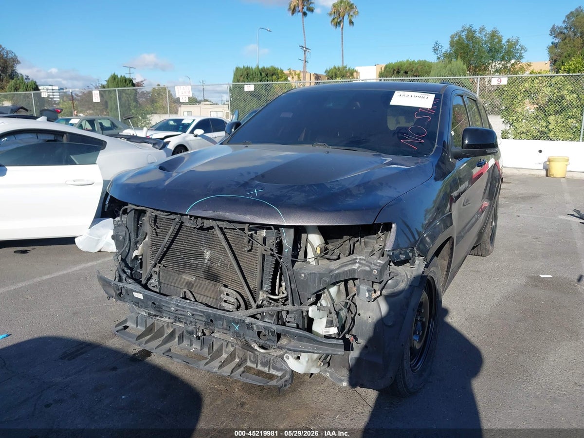 2015 JEEP GRAND CHEROKEE SRT — снимка 2
