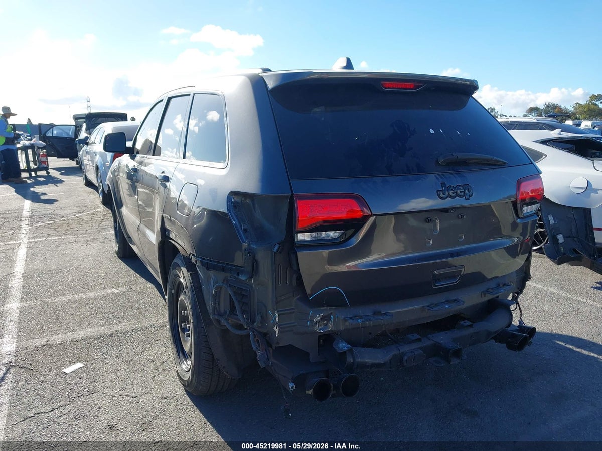 2015 JEEP GRAND CHEROKEE SRT — снимка 3