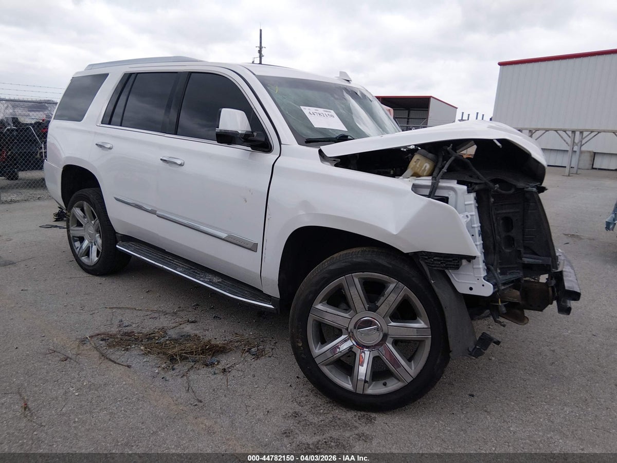2017 CADILLAC ESCALADE LUXURY