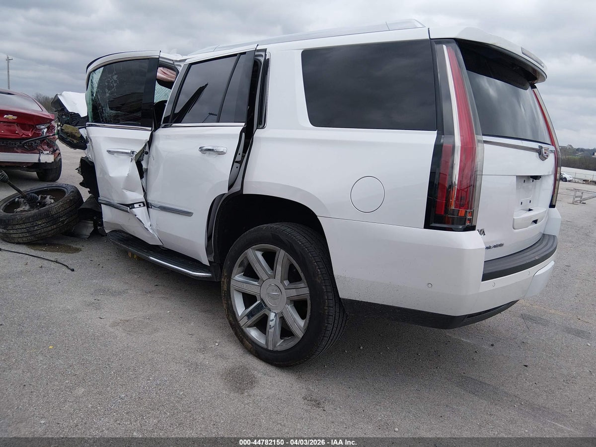2017 CADILLAC ESCALADE LUXURY — снимка 3