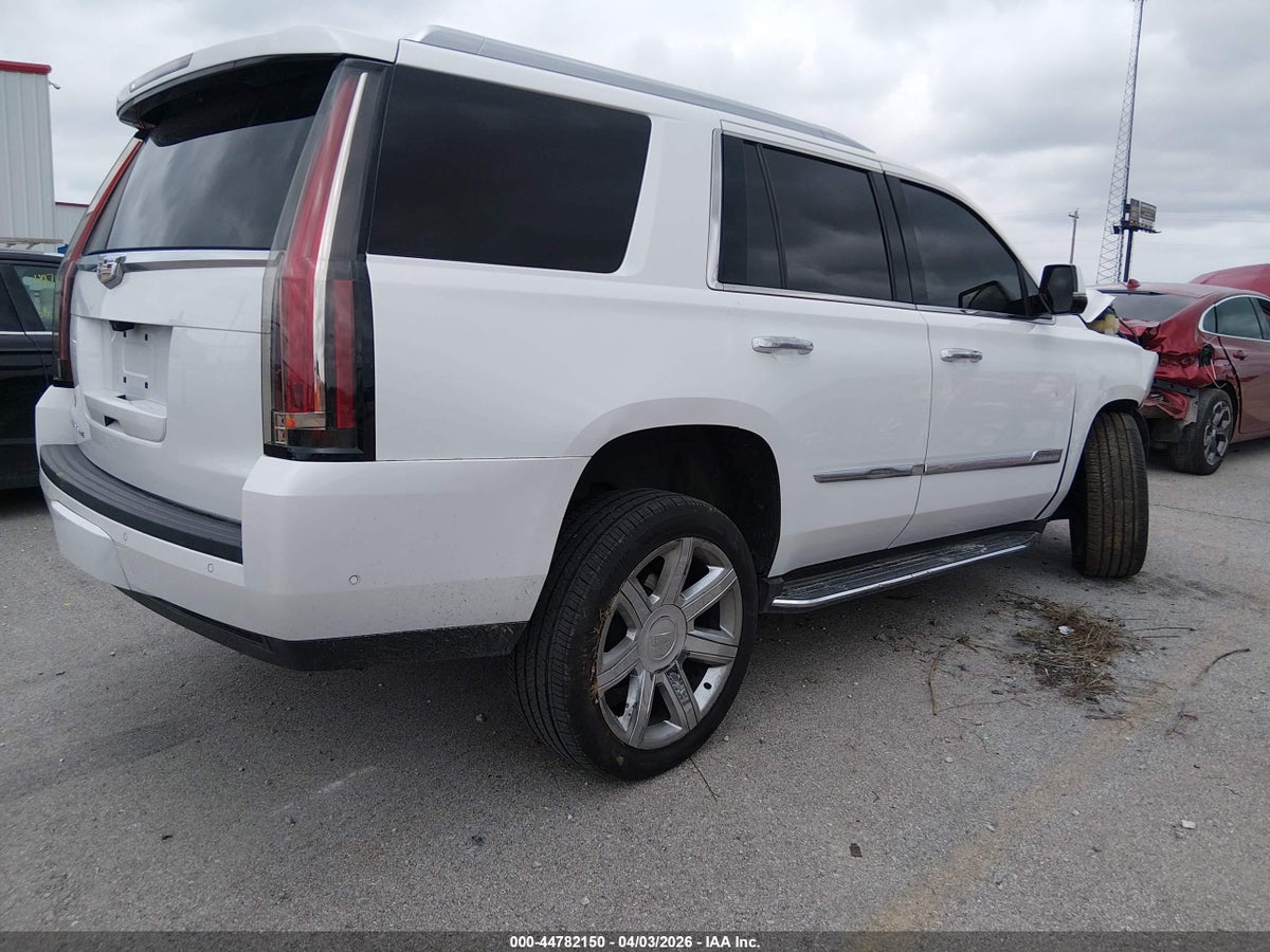 2017 CADILLAC ESCALADE LUXURY — снимка 4