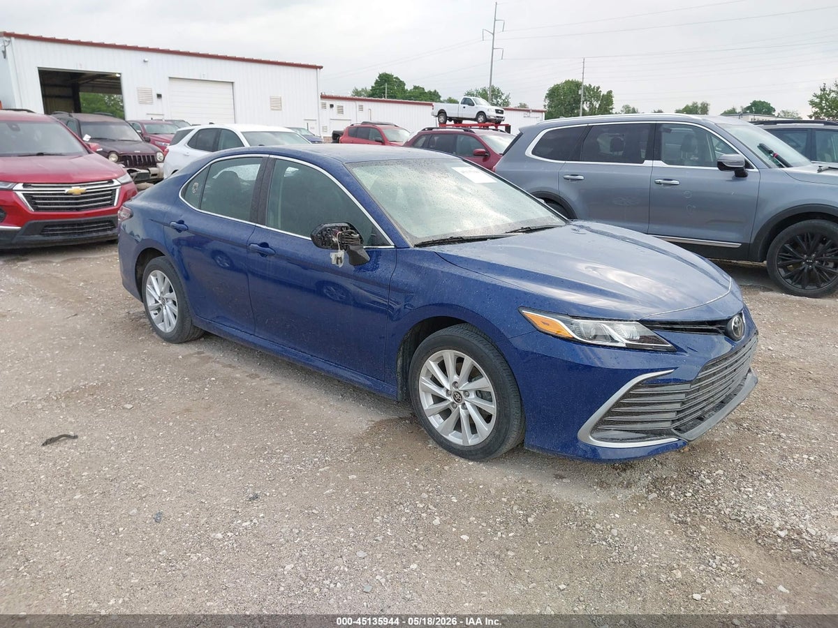 2023 TOYOTA CAMRY LE