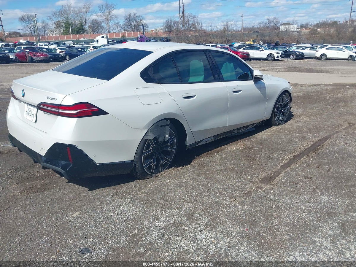 2025 BMW 530I XDRIVE — снимка 4