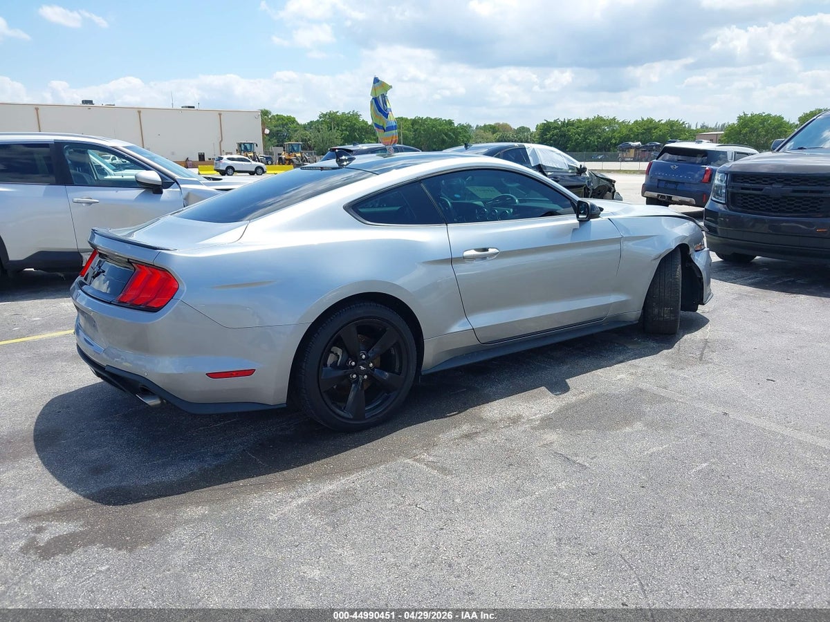 2022 FORD MUSTANG ECOBOOST FASTBACK — снимка 4