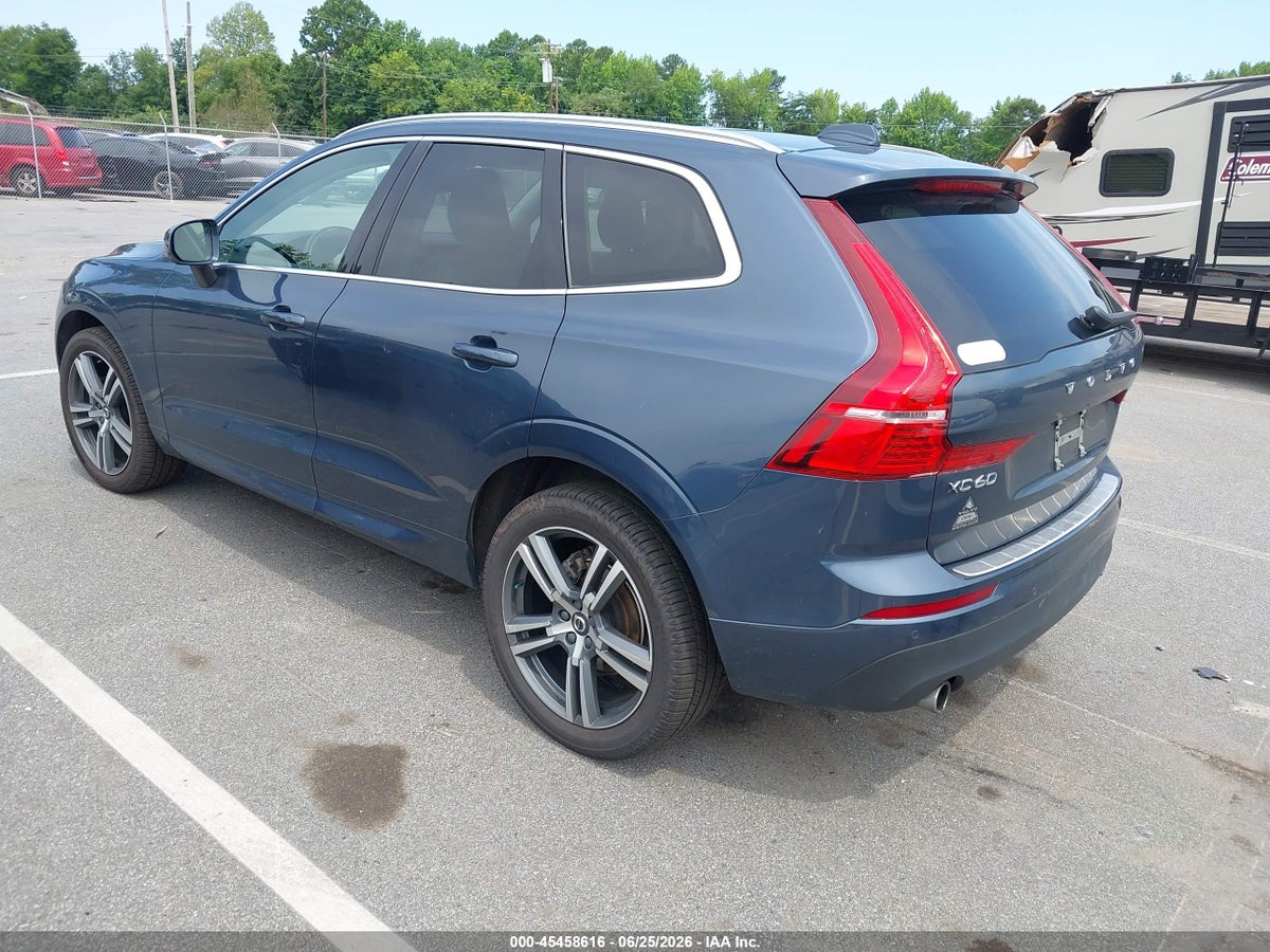 2021 VOLVO XC60 T5 MOMENTUM — снимка 3
