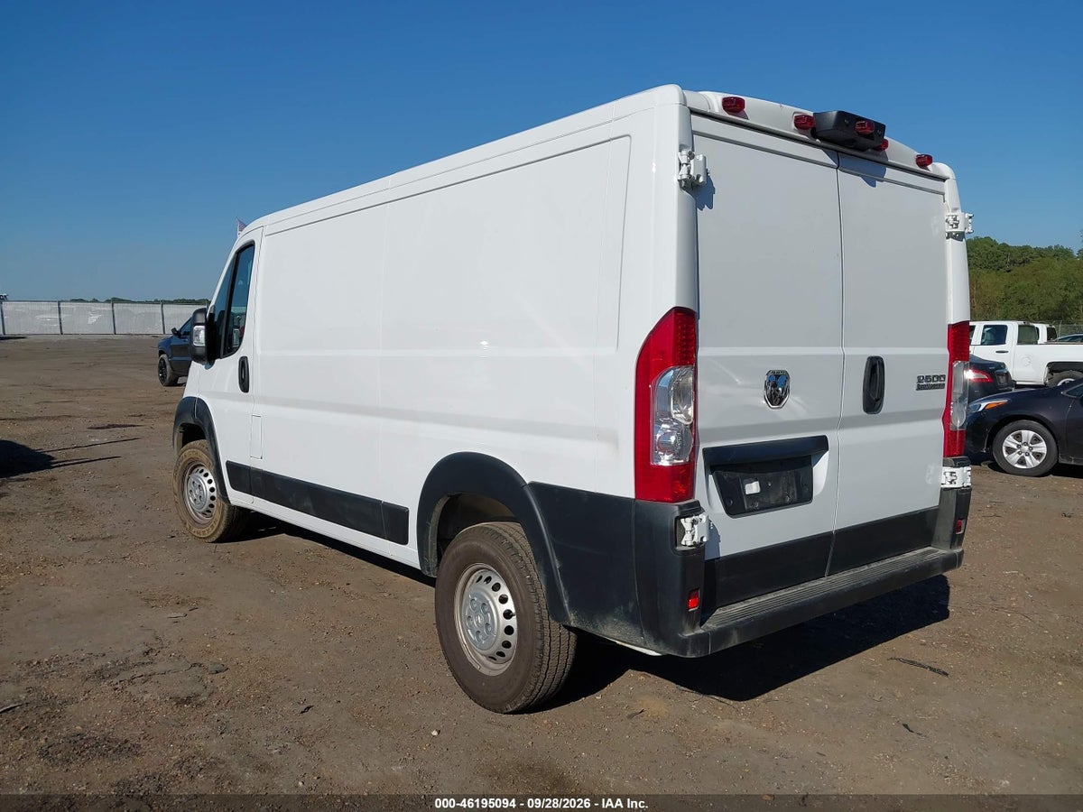 2026 RAM PROMASTER 2500 TRADESMAN LOW ROOF 136 WB W/PASS SEAT — снимка 3