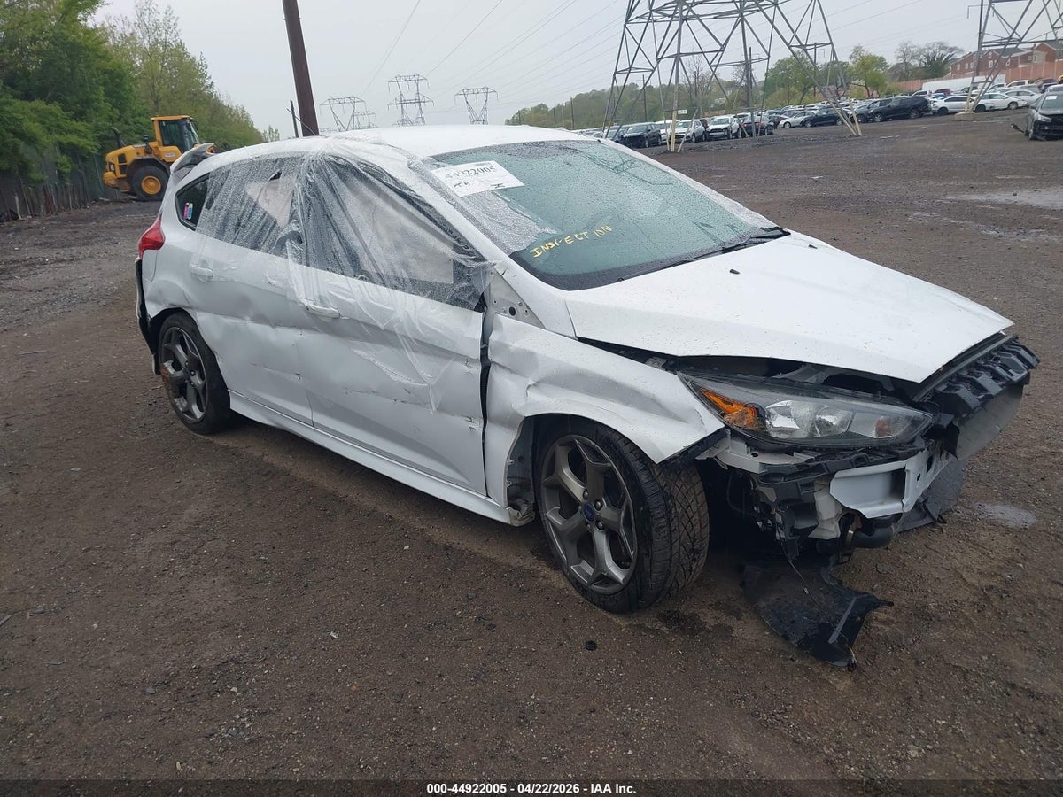 2017 FORD FOCUS ST