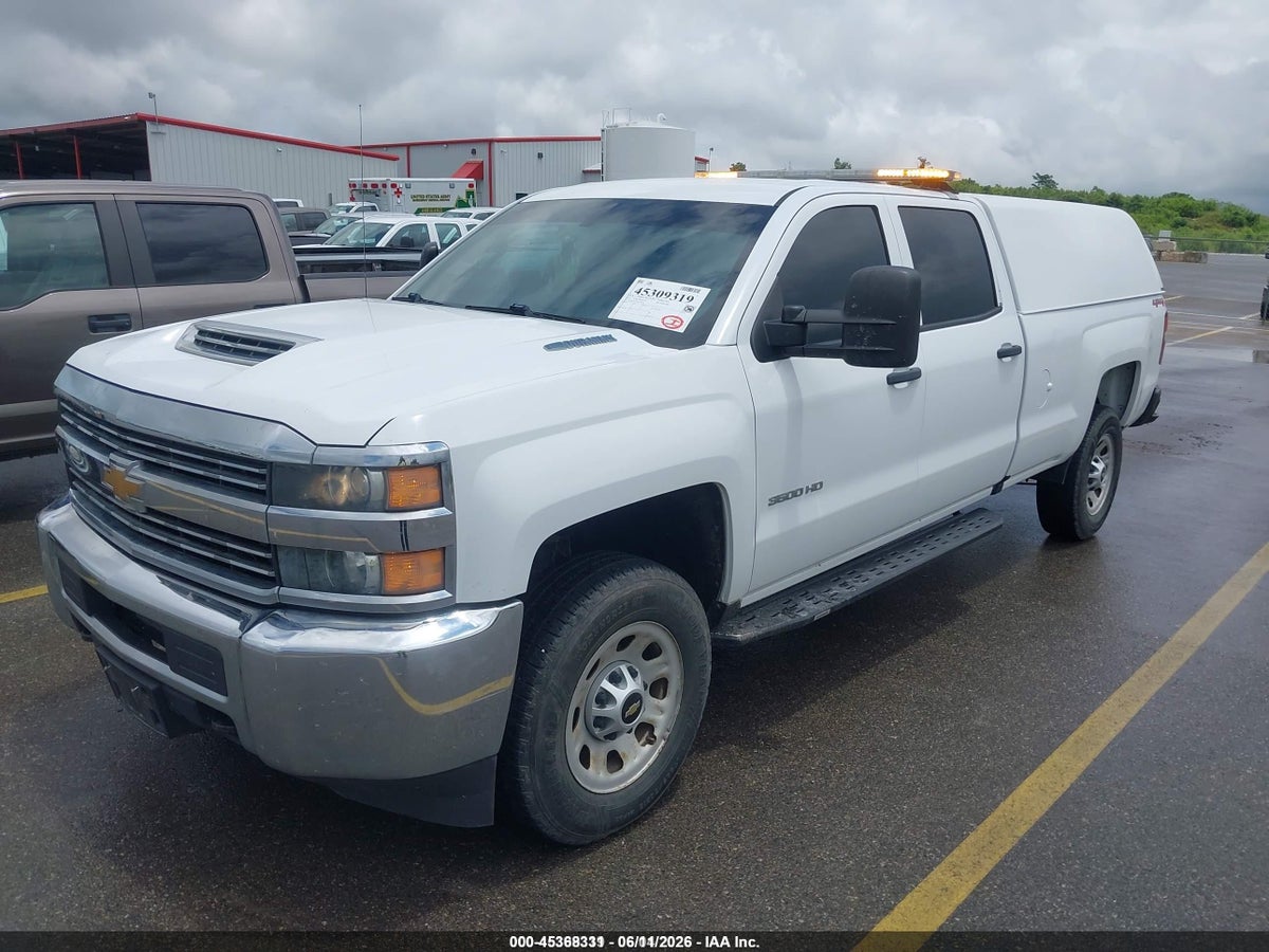 2017 CHEVROLET SILVERADO 3500HD WT — снимка 2